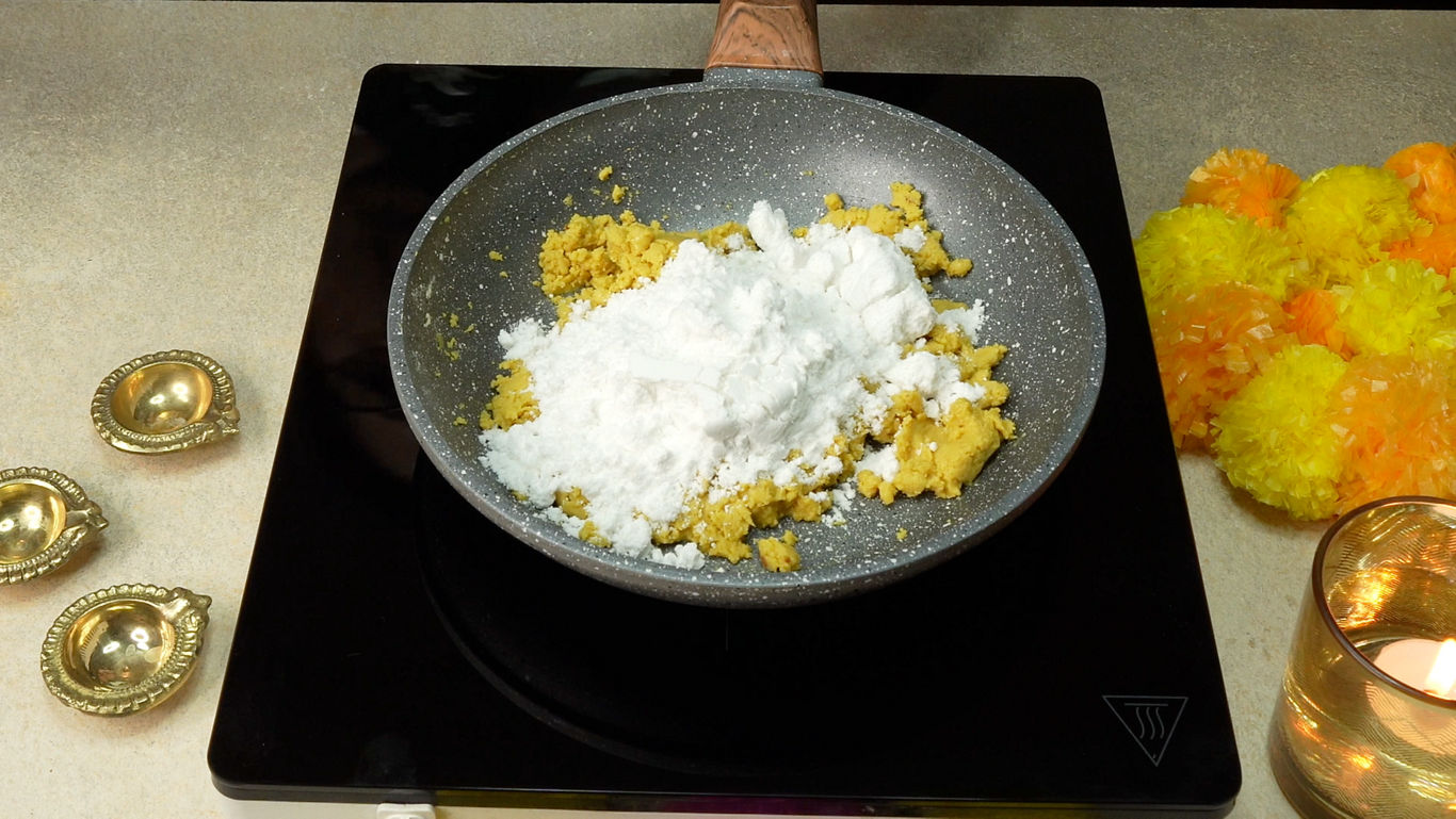 Besan Laddoo Recipe